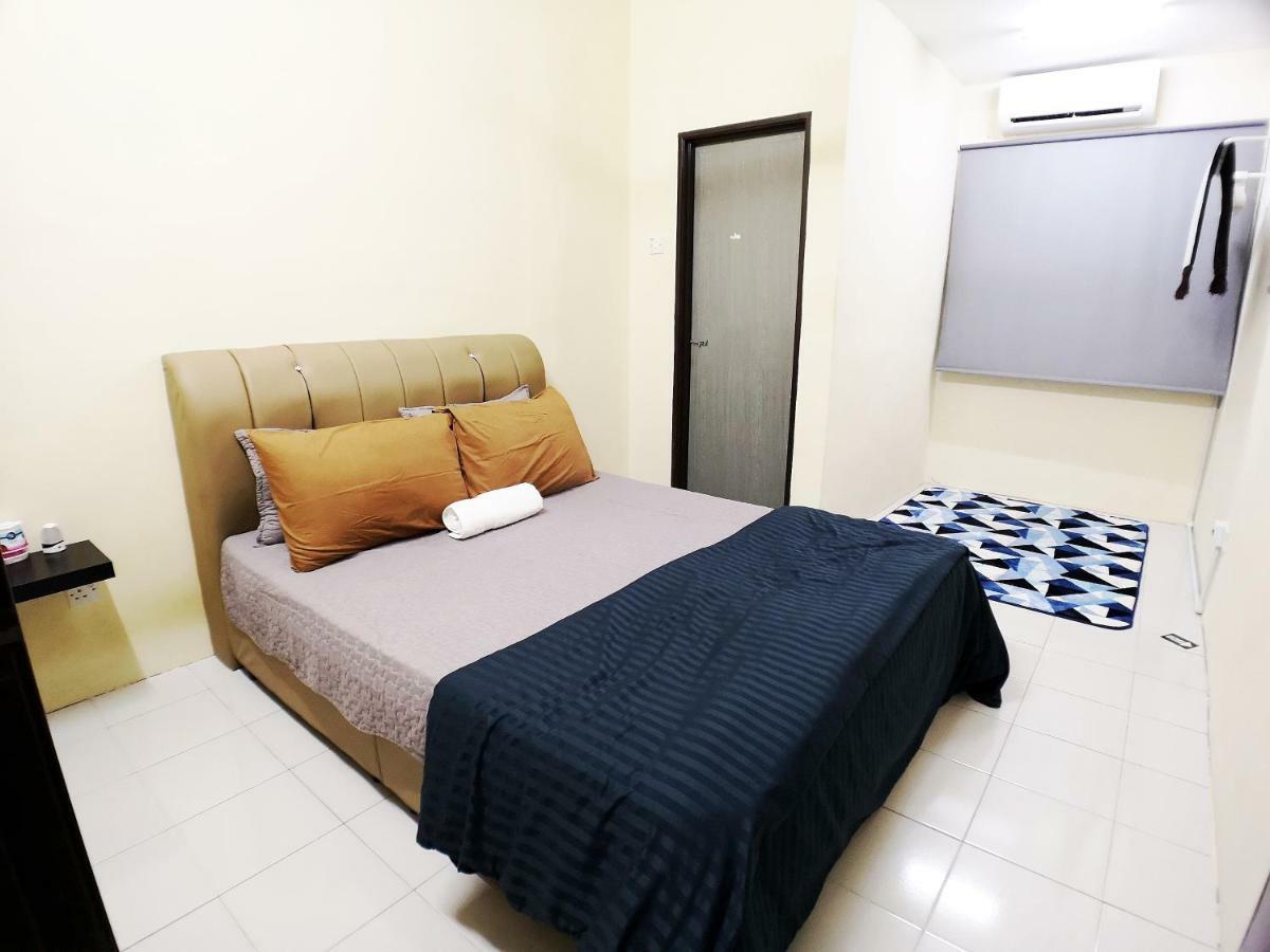Eisya Guest House Perlis With Pool Musllm Only Arau Esterno foto